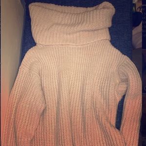 Turtle neck sweater